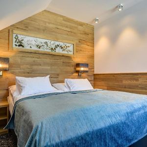 Standard Zimmer mit Kingsize-Bett